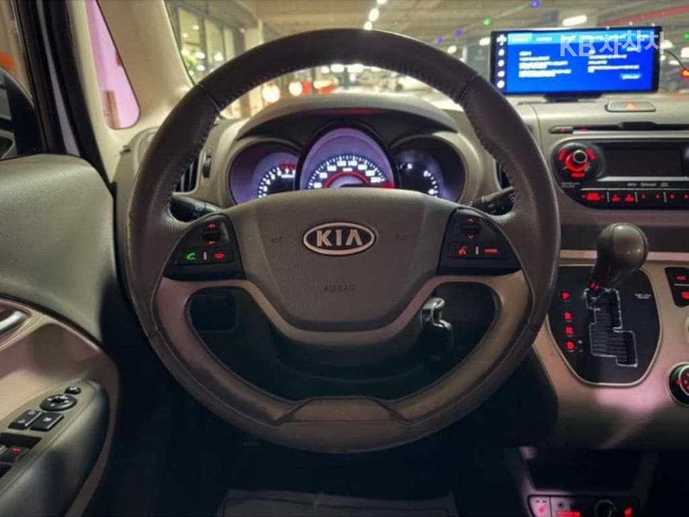 Kia Ray (van)1.0 Gasoline Luxury - 8