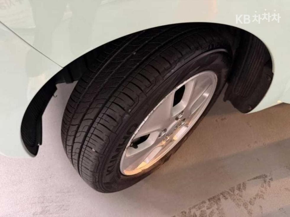 Kia Ray (van)1.0 Gasoline Luxury - 20
