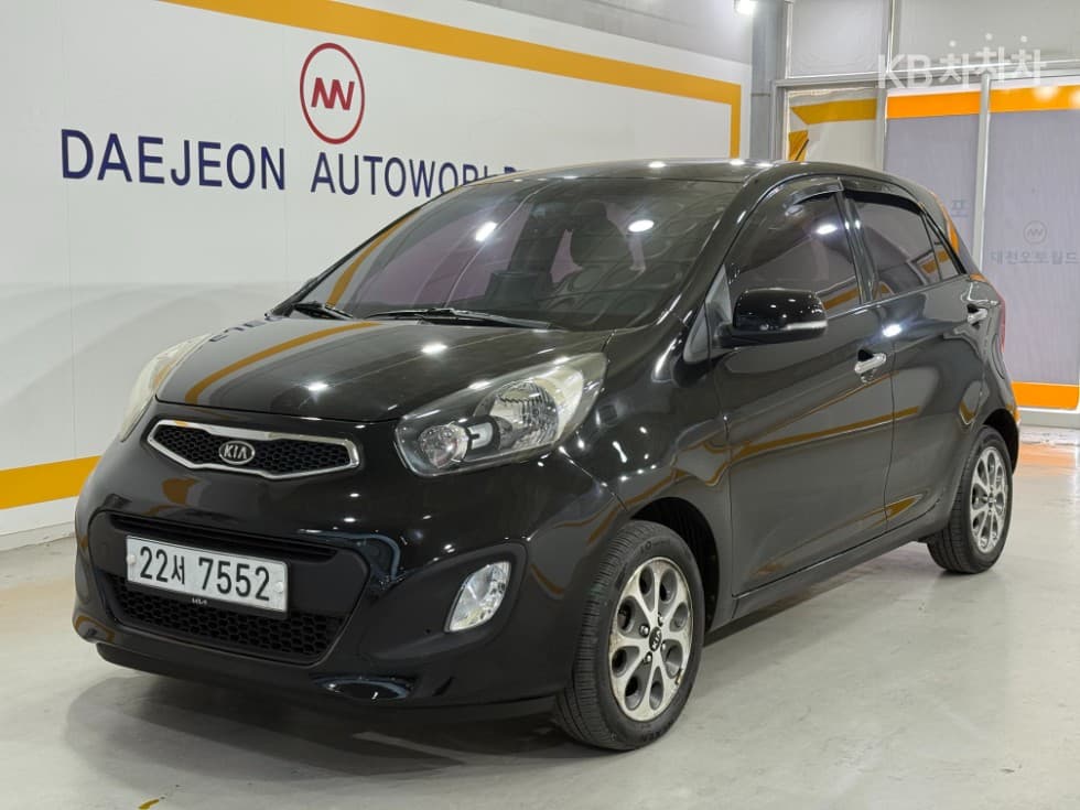 Kia all new Morning / Picanto Deluxe Special (special feature/edition) - Image 1