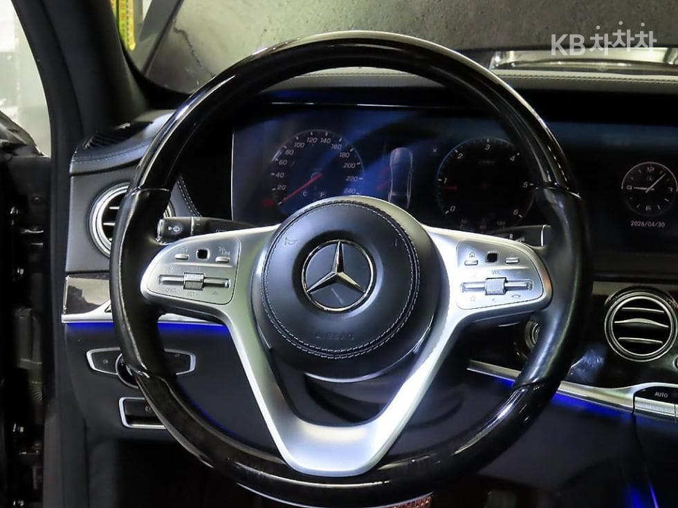 Mercedes-Benz New S-ClassS400L d 4Matic - 8