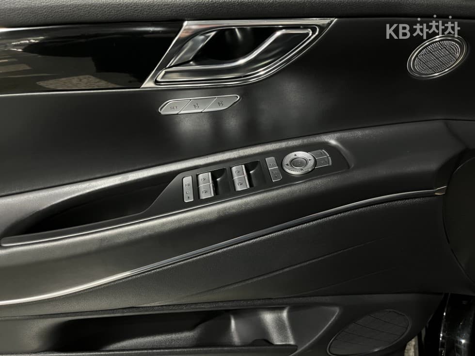 Дженезис GV803.0 Дизел AWD - 10