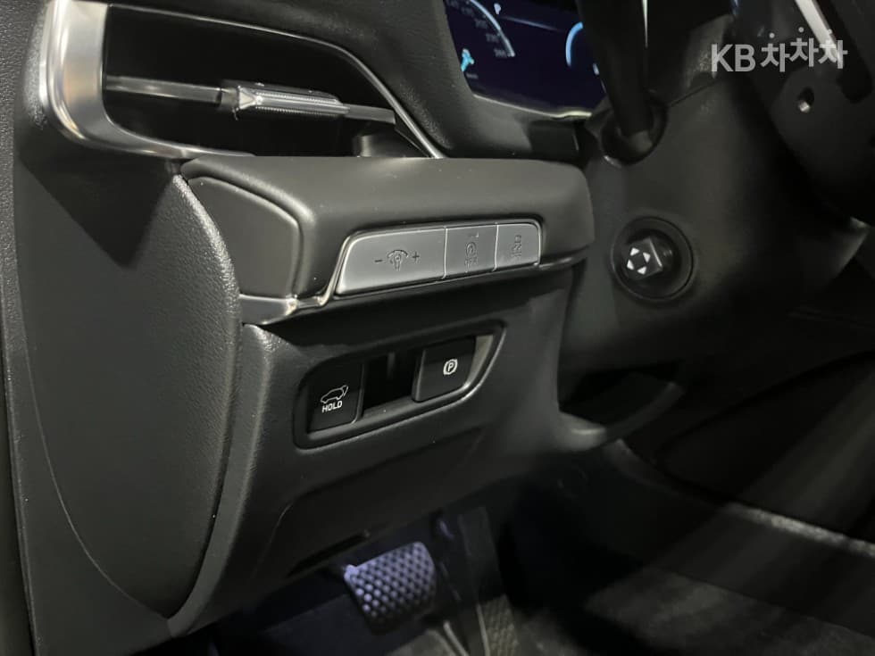 Дженезис GV803.0 Дизел AWD - 11