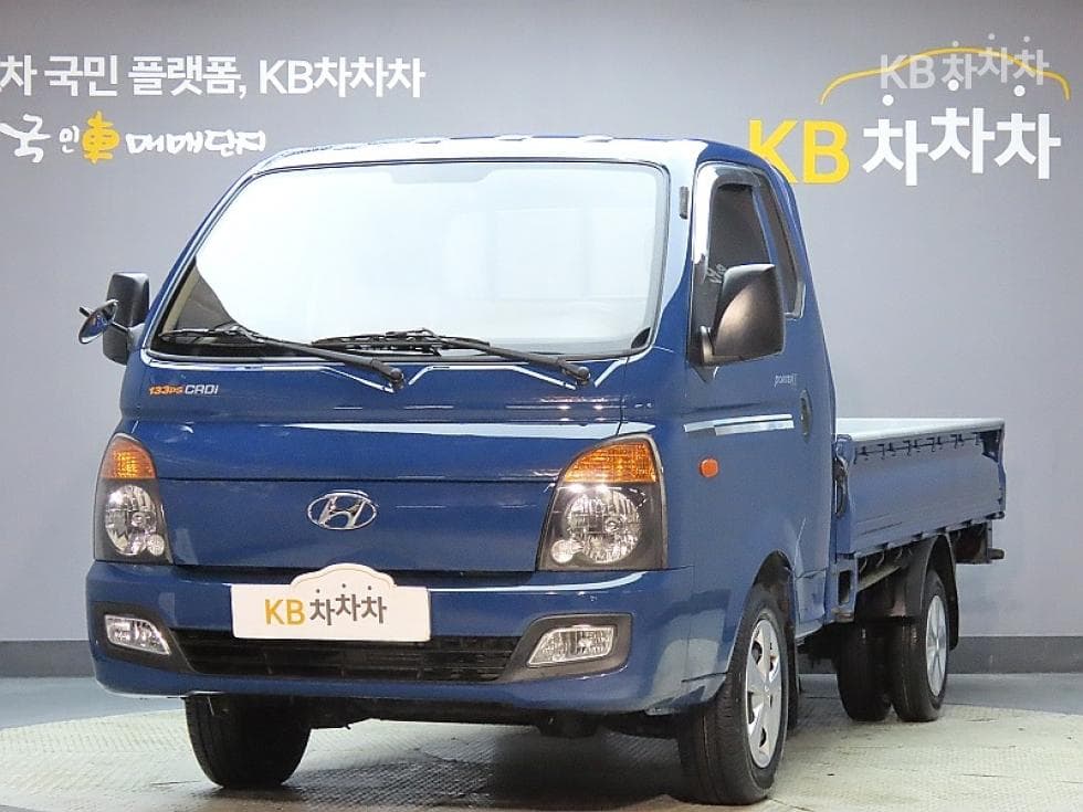 Hyundai Porter 2 Extra Long Super Cab CRDi PLUS Standard - Image 1