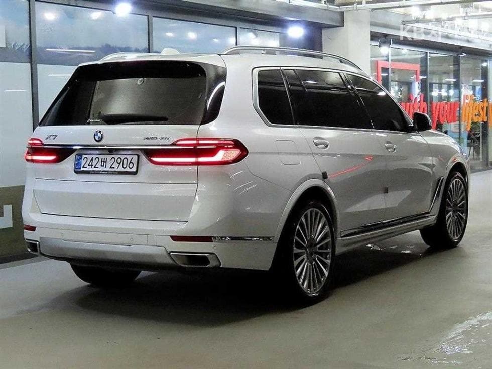 BMW X7(G07)xDrive 40i M Sport - 4