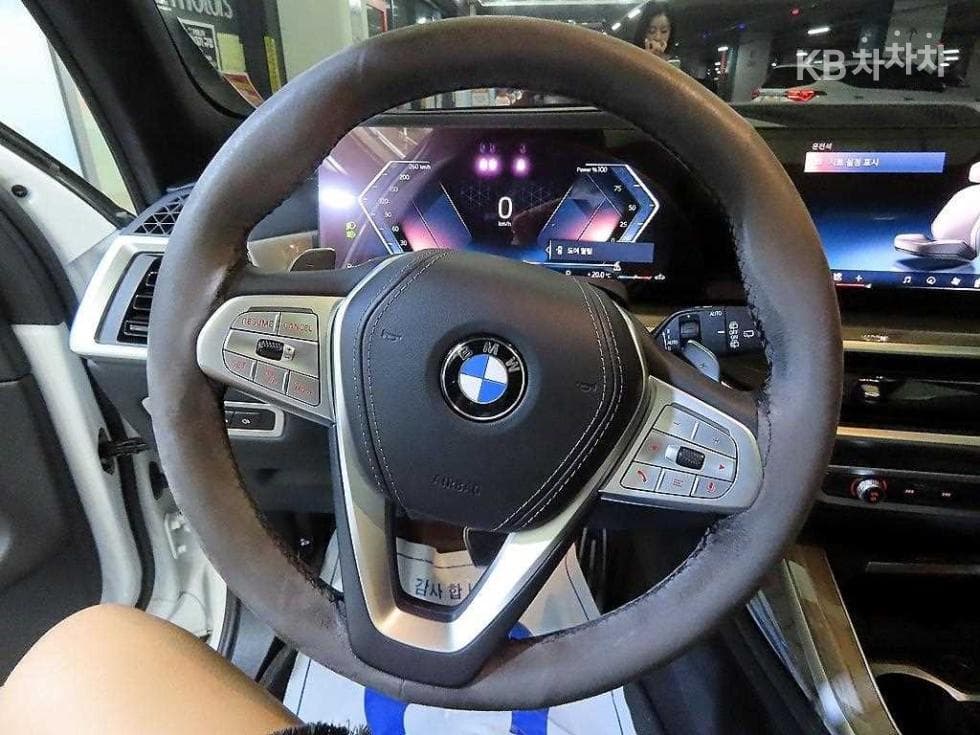 BMW X7(G07)xDrive 40i M Sport - 8