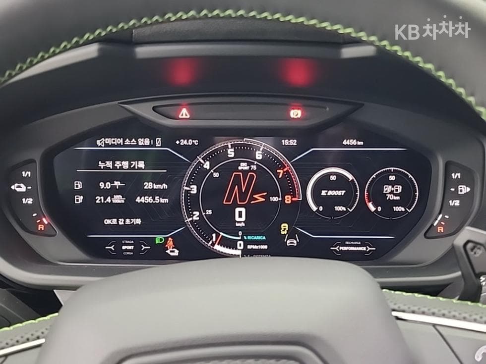 람보르기니 우르스 SE4.0 V8 - 6