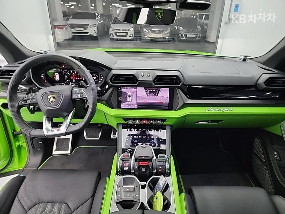 람보르기니 우르스 SE4.0 V8 - 7