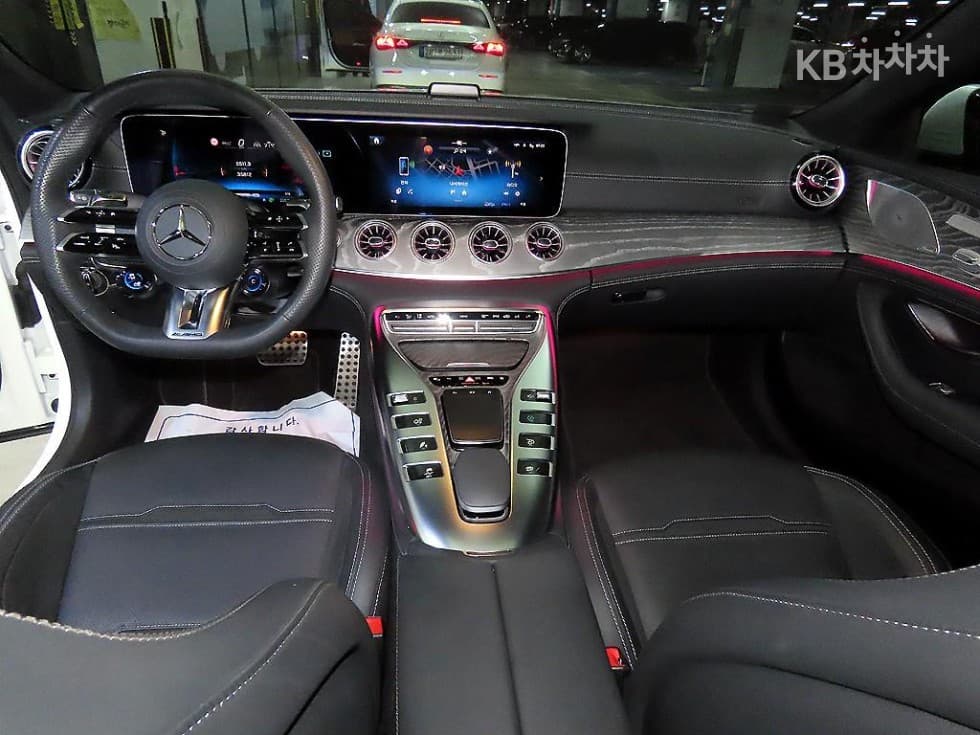 Mercedes-Benz AMG GT(C192)43 4MATIC+ Стандартен - 10