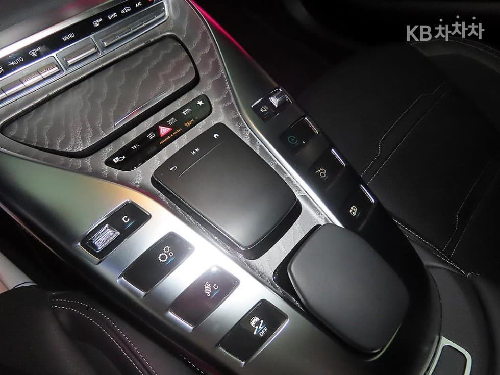 Mercedes-Benz AMG GT(C192)43 4MATIC+ Стандартен - 13