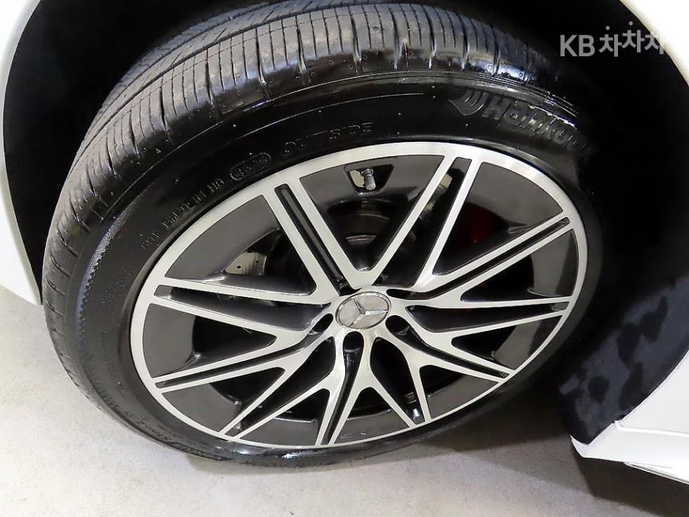 Mercedes-Benz AMG GT(C192)43 4MATIC+ Стандартен - 20