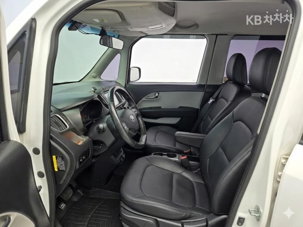 Kia Ray (van)1.0 Gasoline Prestige - 11
