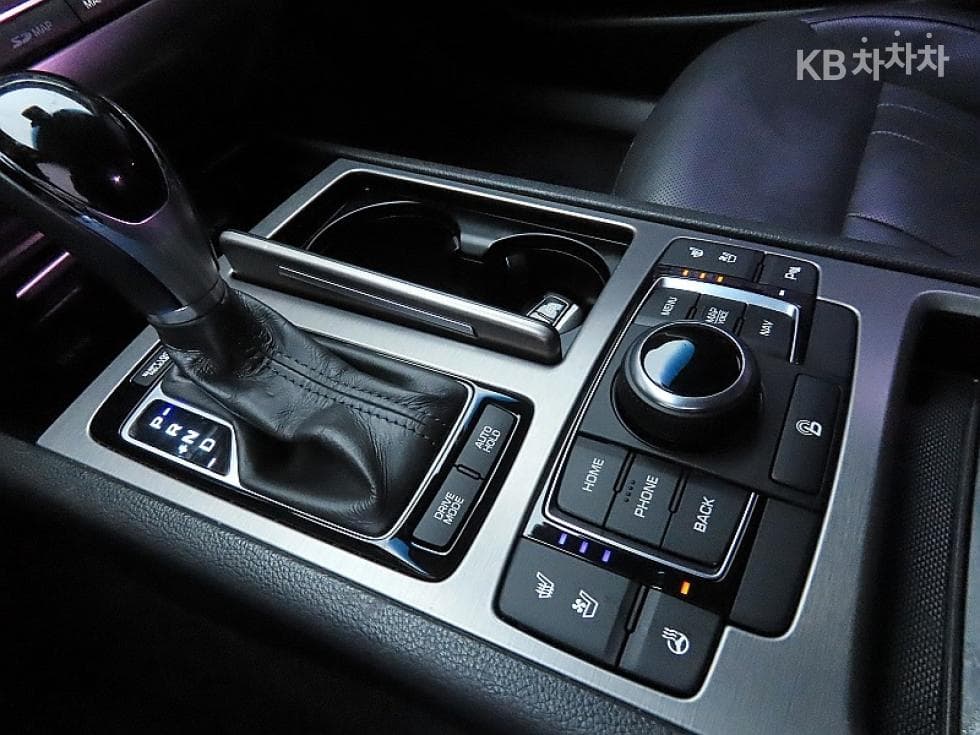 Hyundai GenesisDHG330 Premium - 9