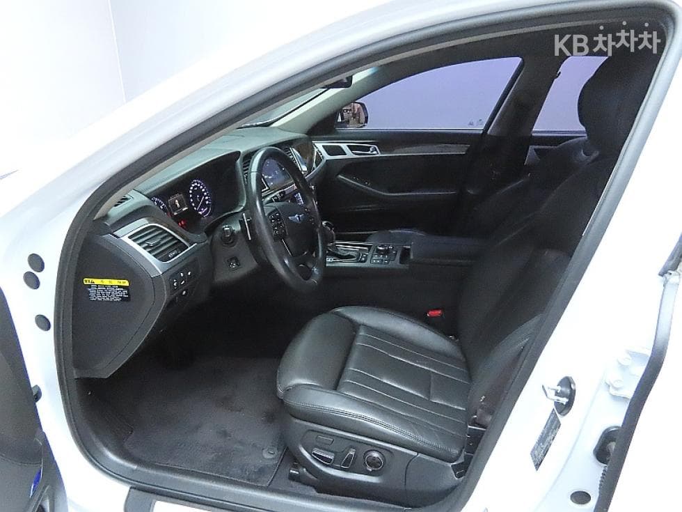 Hyundai GenesisDHG330 Premium - 10