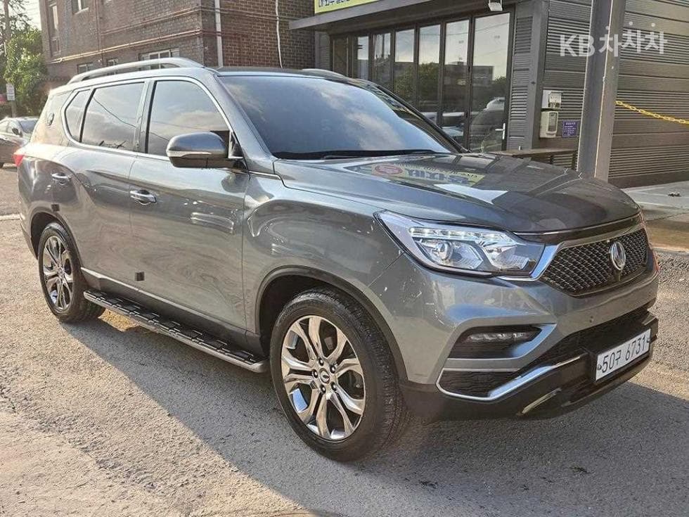 КейДжи Мобилити G4 Rexton 2.2 2WD 유라시아 에디션 - Image 1