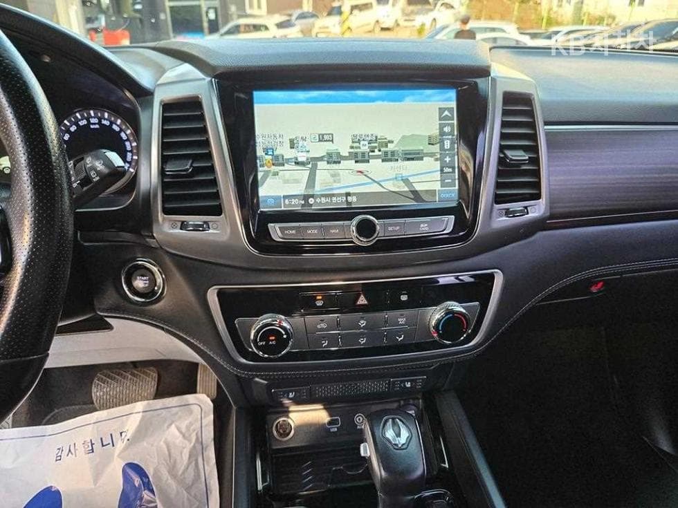 КейДжи Мобилити G4 Rexton2.2 2WD 유라시아 에디션 - 10