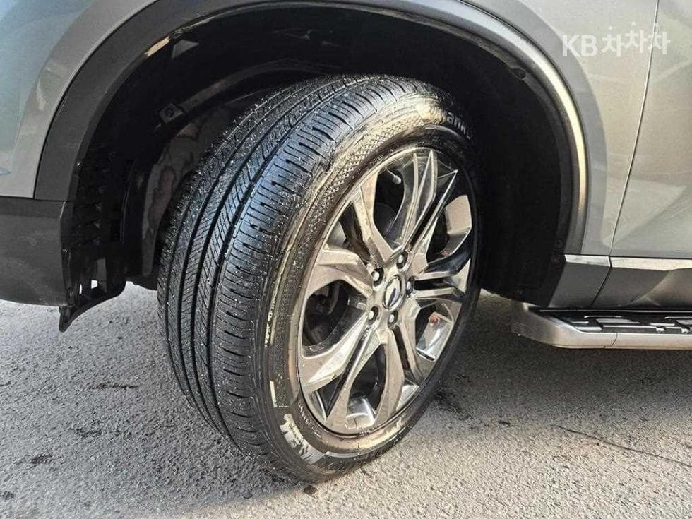 КейДжи Мобилити G4 Rexton2.2 2WD 유라시아 에디션 - 20