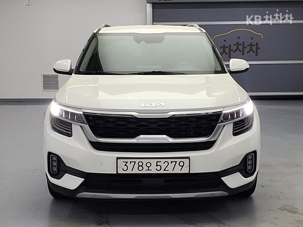 Kia Seltos1.6 Gasoline Turbo 2WD Trendy - 2