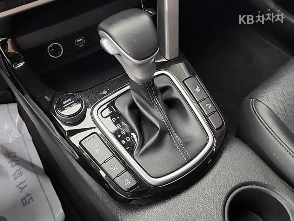 Kia Seltos1.6 Gasoline Turbo 2WD Trendy - 8
