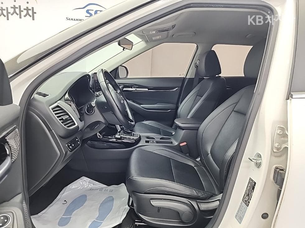 Kia Seltos1.6 Gasoline Turbo 2WD Trendy - 11