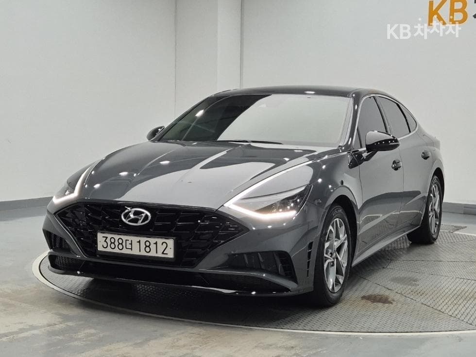 Hyundai Sonata (DN8) 2.0 Premium Plus - Image 1
