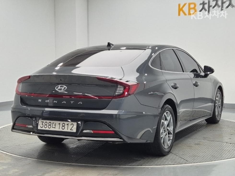 Hyundai Sonata (DN8)2.0 Premium Plus - 3