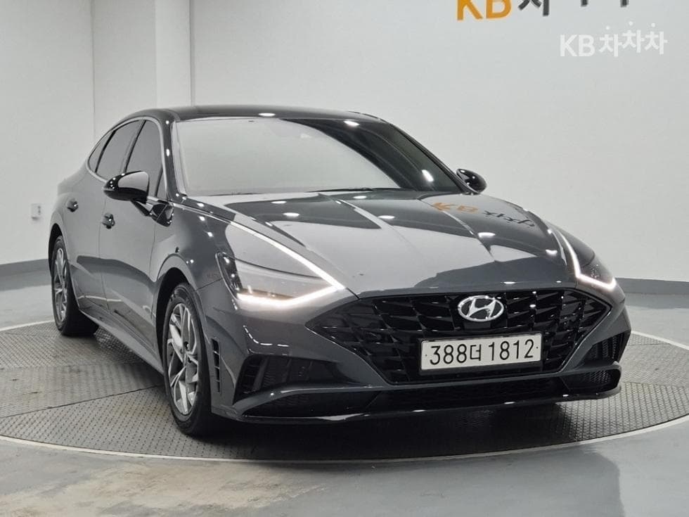 Hyundai Sonata (DN8)2.0 Premium Plus - 4
