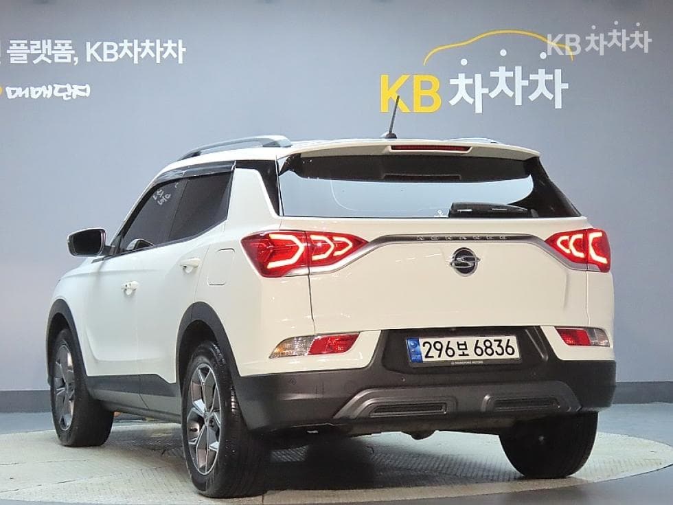 KG Mobility 뷰티플 코란도1.5 GDi Turbo 2WD C7 - 4