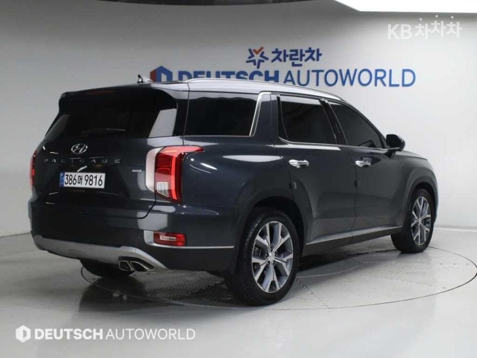Хюндай Palisade2.2 Дизел 7-местен (Лимузин) AWD Престиж - 2