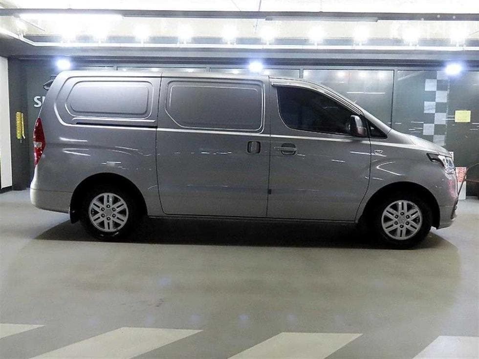 Hyundai The New (facelift) 그랜드 Star렉스Van 3Seater승 Smart - 3