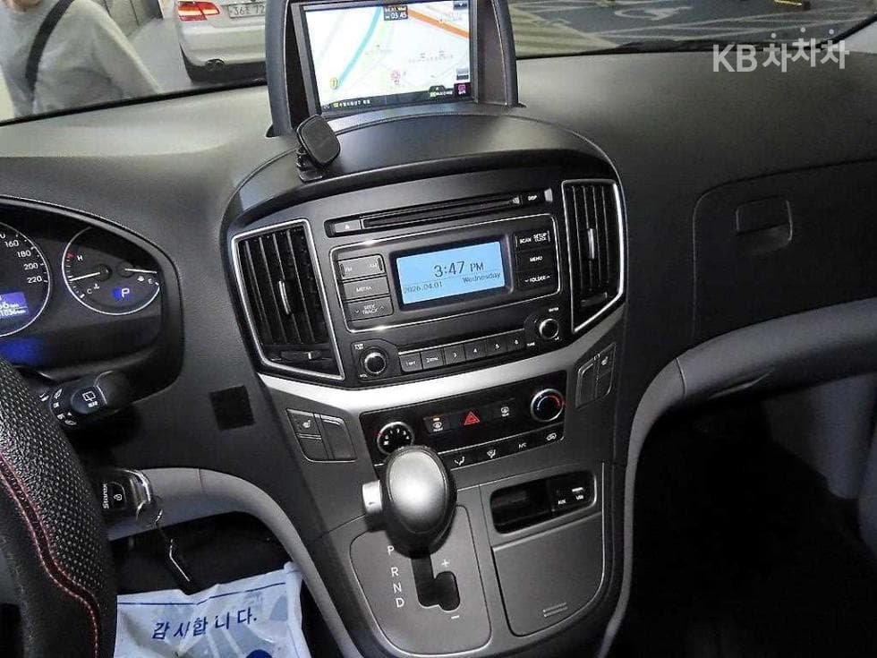 Hyundai The New (facelift) 그랜드 Star렉스Van 3Seater승 Smart - 10