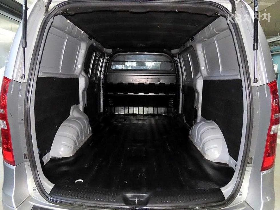 Hyundai The New (facelift) 그랜드 Star렉스Van 3Seater승 Smart - 15