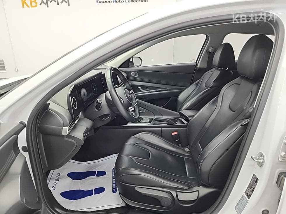 Hyundai All New Avante (Elantra)(CN7)1.6 Gasoline Modern - 11