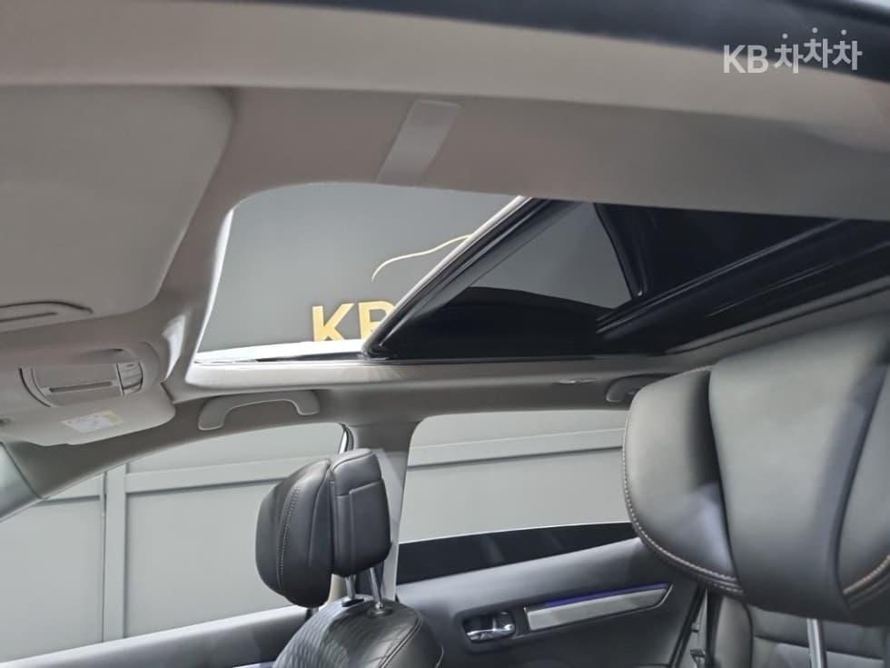 Рено Корея Нов QM62.0 LPe 2WD PREMIERE - 17