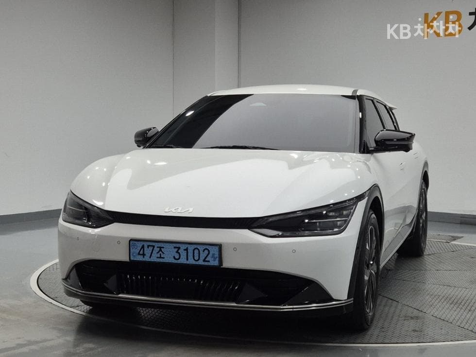 Kia EV6 롱 레Seater지 2WD 어스 - Image 1