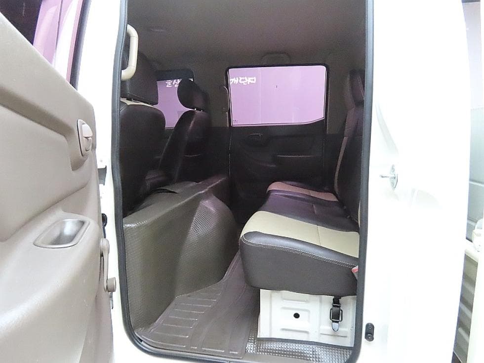 Хюндай Porter 2장축 Двойна Кабина CRDi Smart - 10