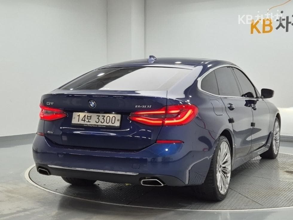 BMW Gran Turismo6 Series 640i xDrive Luxury - 3