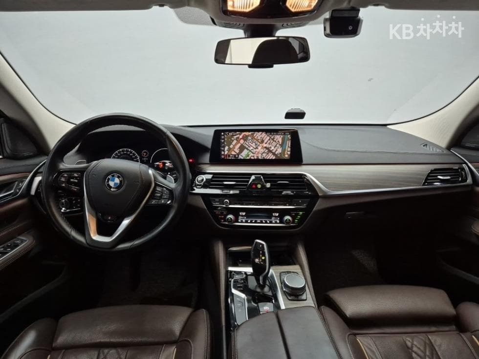 BMW Gran Turismo6 Series 640i xDrive Luxury - 6