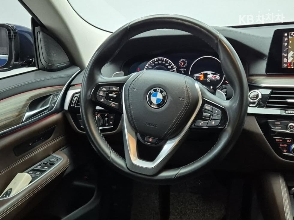 BMW Gran Turismo6 Series 640i xDrive Luxury - 8