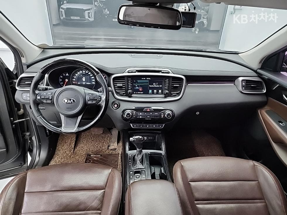 Киа All NewSorentoДизел 2.2 4x4 Noblesse Специал (специален признак/издание) - 7