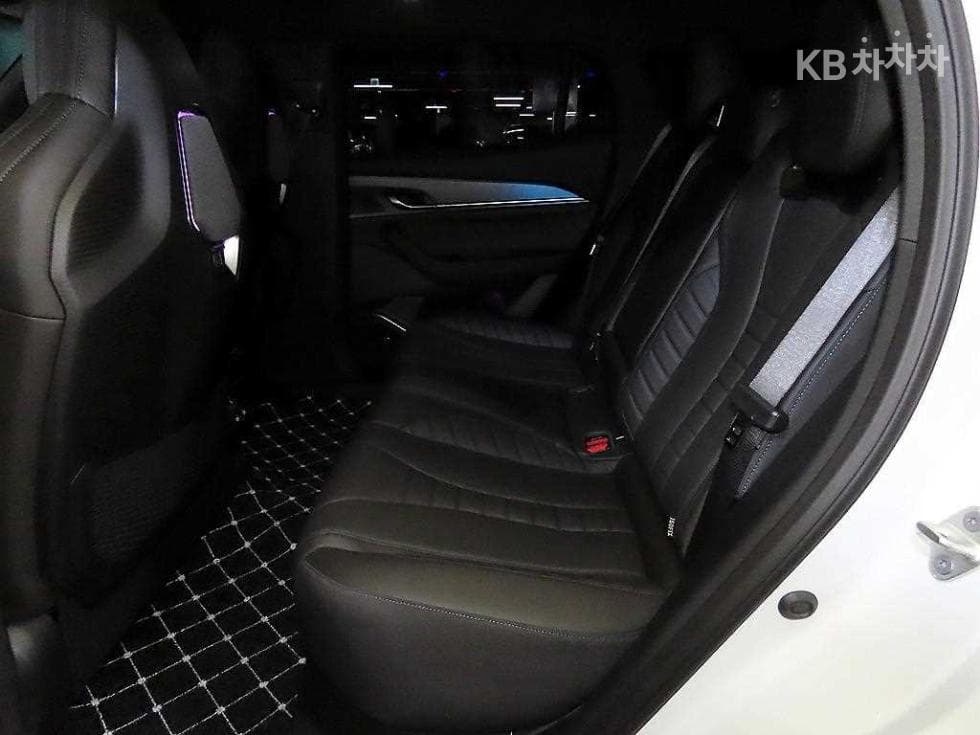 Рено Корея 필랑트1.5 E-TECH 에스프리 알핀 2WD Стандартен - 7