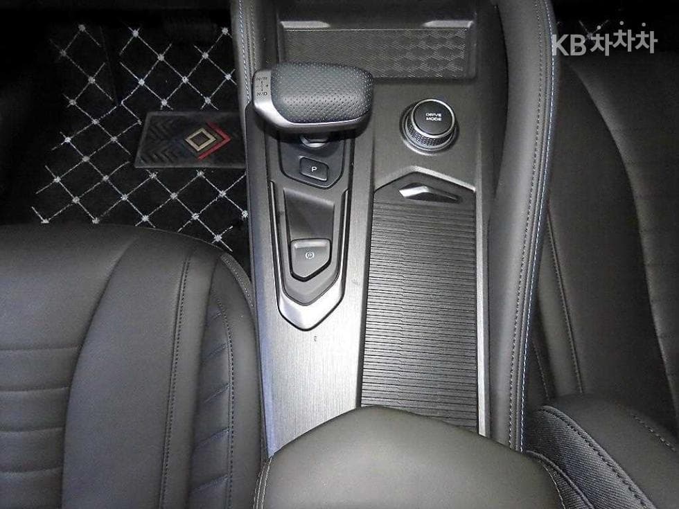 Рено Корея 필랑트1.5 E-TECH 에스프리 알핀 2WD Стандартен - 12