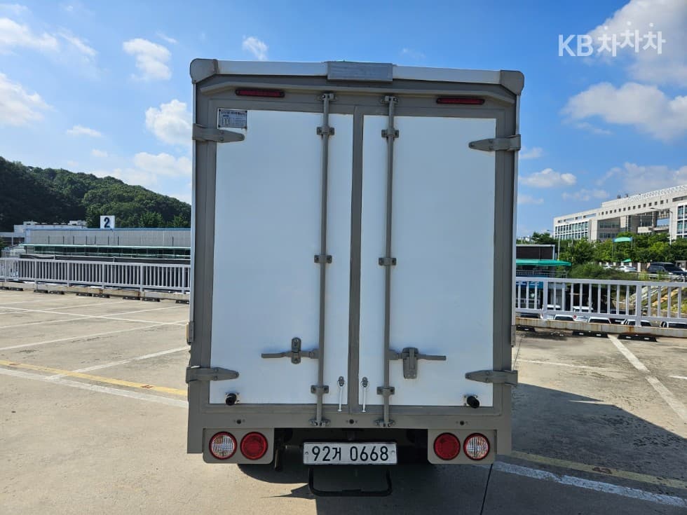 Kia Bongo 3 (light truck)1.2Ton Wing Body Extra Long 전동모터식 표준캡 Prestige - 6