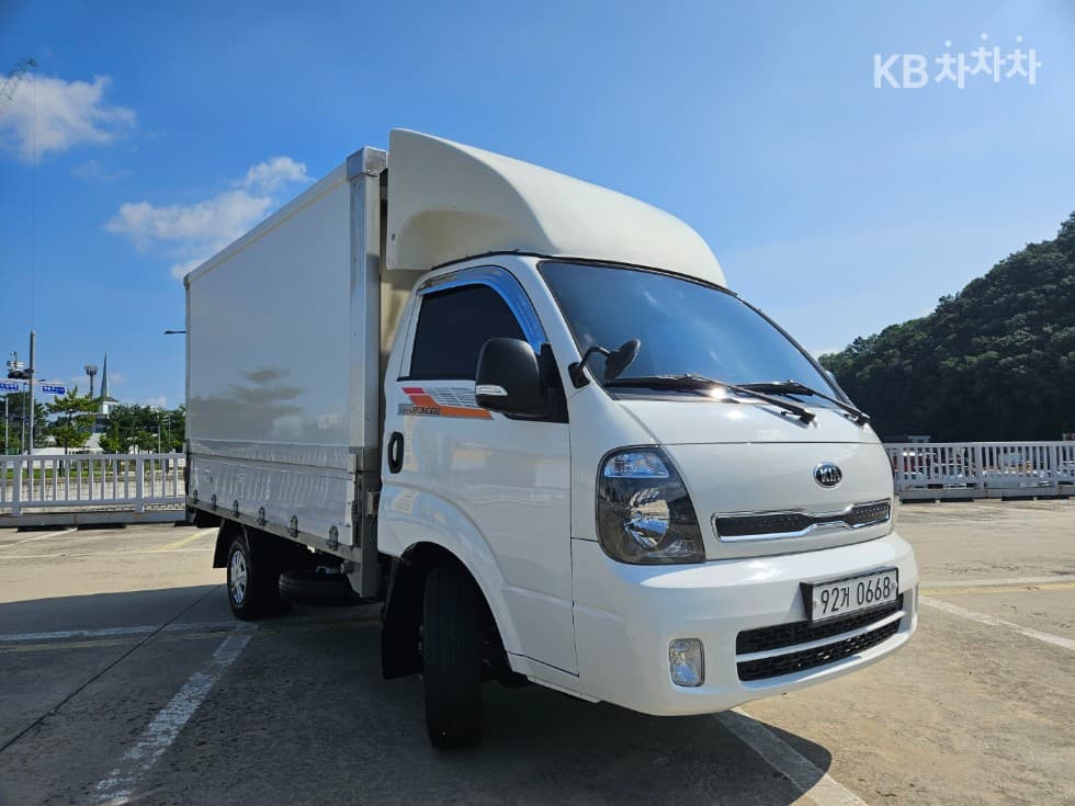Kia Bongo 3 (light truck)1.2Ton Wing Body Extra Long 전동모터식 표준캡 Prestige - 11