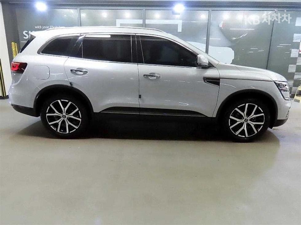 Renault Korea The New (facelift) QM62.0 GDe 2WD RE Signature - 3