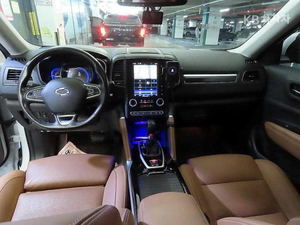 Renault Korea The New (facelift) QM62.0 GDe 2WD RE Signature - 10