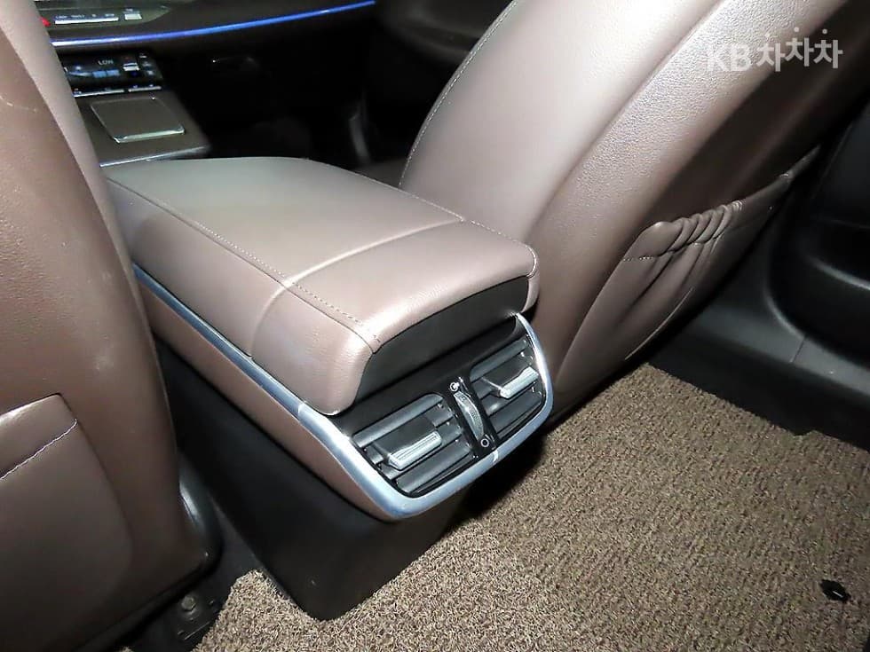 Хюндай The New (фейслифт) Grandeur (Azera)LPi 3.0 Premium 초이스 - 14