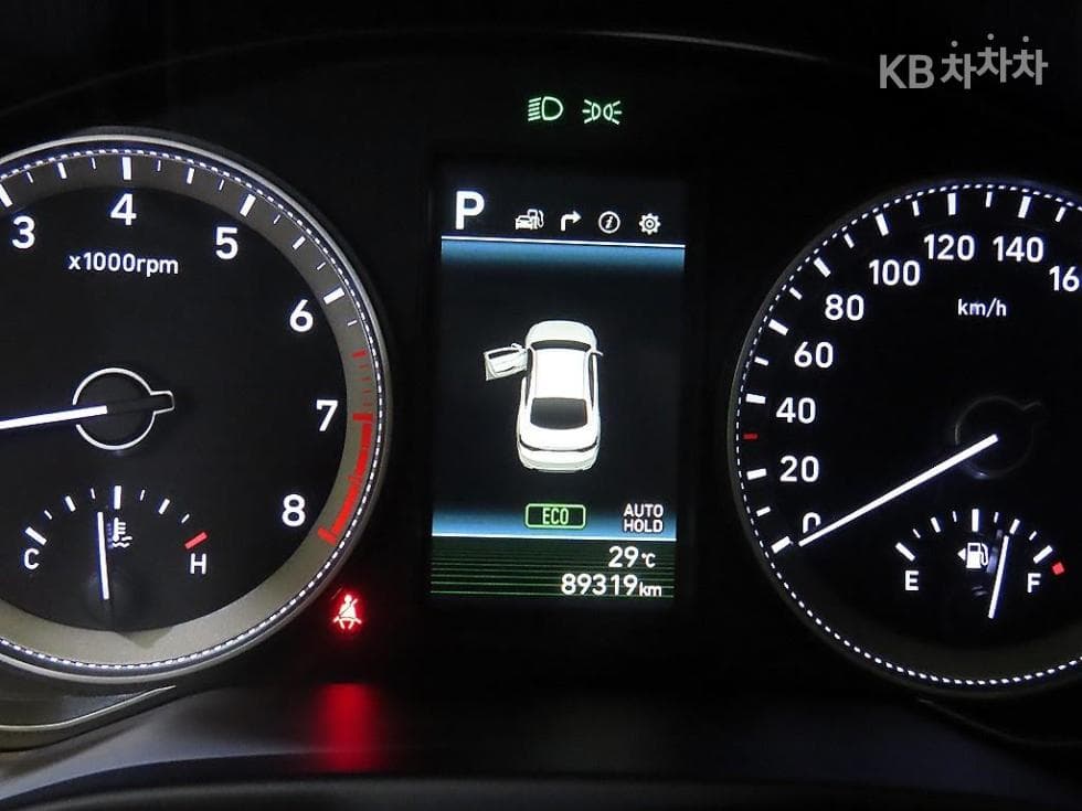Hyundai Grandeur (Azera)IGDisabled-accessible 3.0 LPi Exclusive Special (special feature/edition) - 9