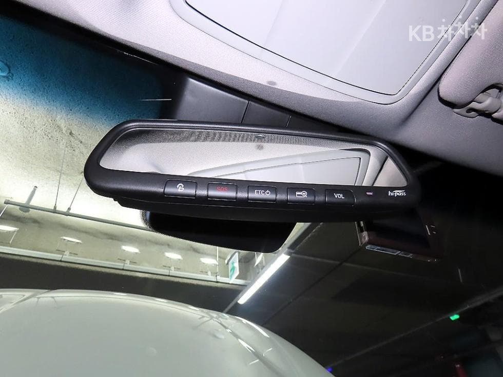 Hyundai Grandeur (Azera)IGDisabled-accessible 3.0 LPi Exclusive Special (special feature/edition) - 14