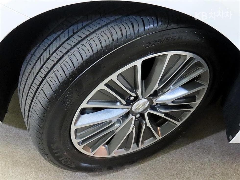 Hyundai Grandeur (Azera)IGDisabled-accessible 3.0 LPi Exclusive Special (special feature/edition) - 20