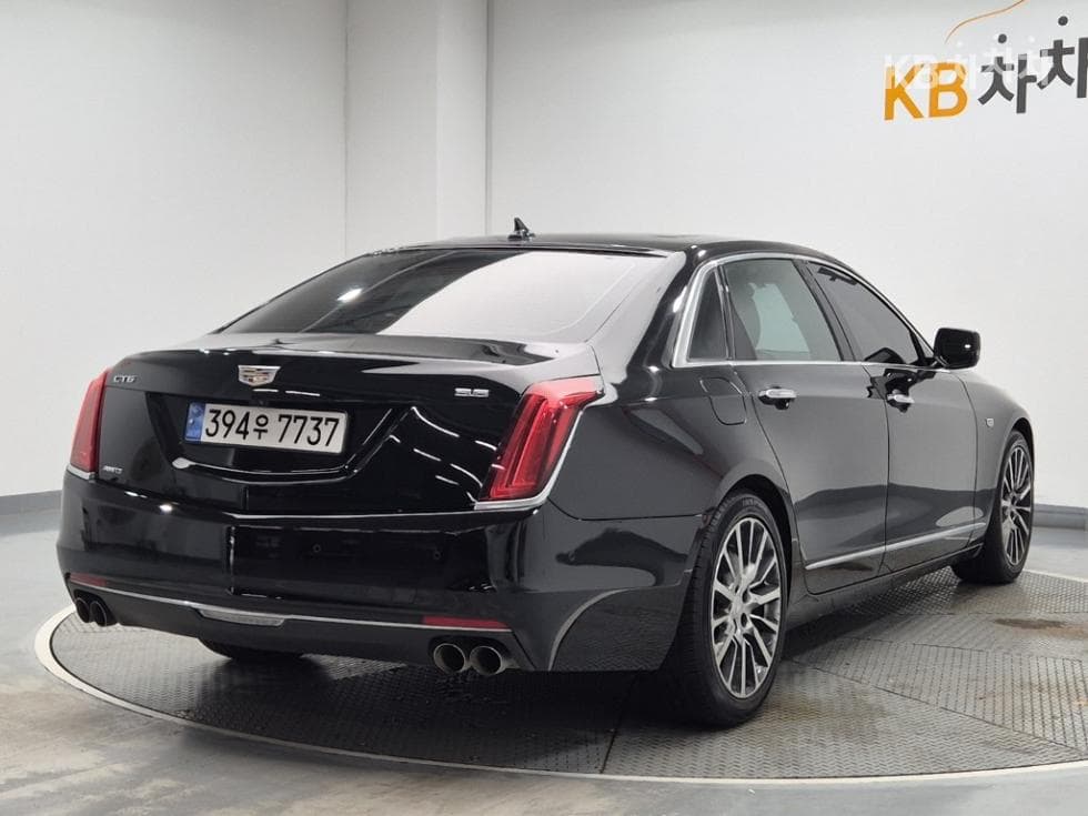캐딜락 CT63.6 Premium AWD - 3